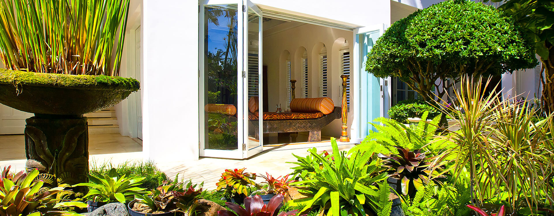 Puri Nirwana - Tropical garden