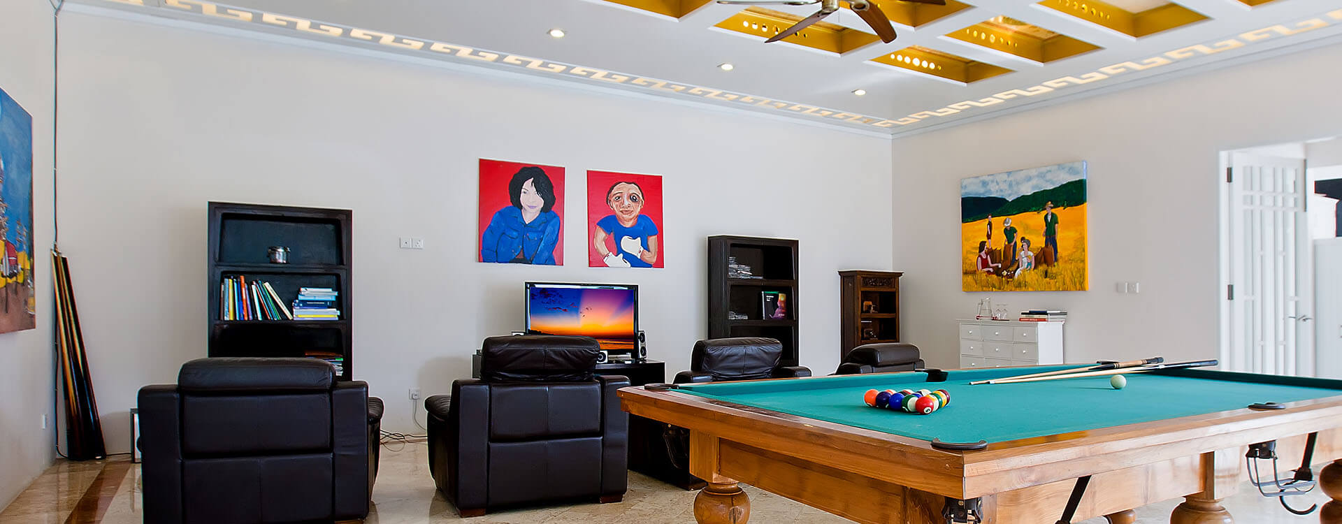 Puri Nirwana - Entertainment room